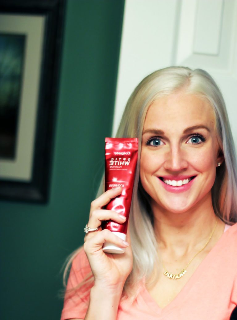 How to Whiten Your Teeth