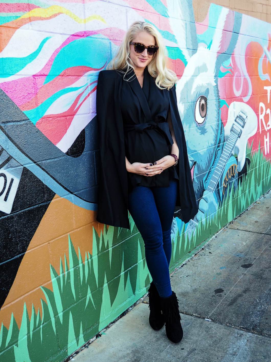 Maternity Style with Lyon and Post Black Cape Jeans and Fringe