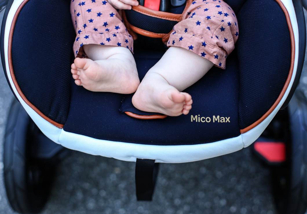 Rachel Zoe Maxi Cosi Stroller Collaboration by lifestyle blogger Jessica of Happily Hughes