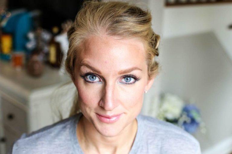 New Years Eve Makeup Look with Luminess Air