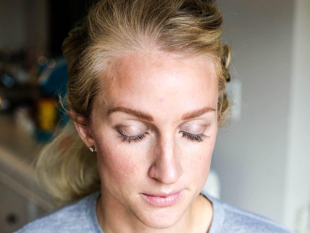 New Years Eve Makeup Look with Luminess Air by beauty blogger Jessica of Happily Hughes