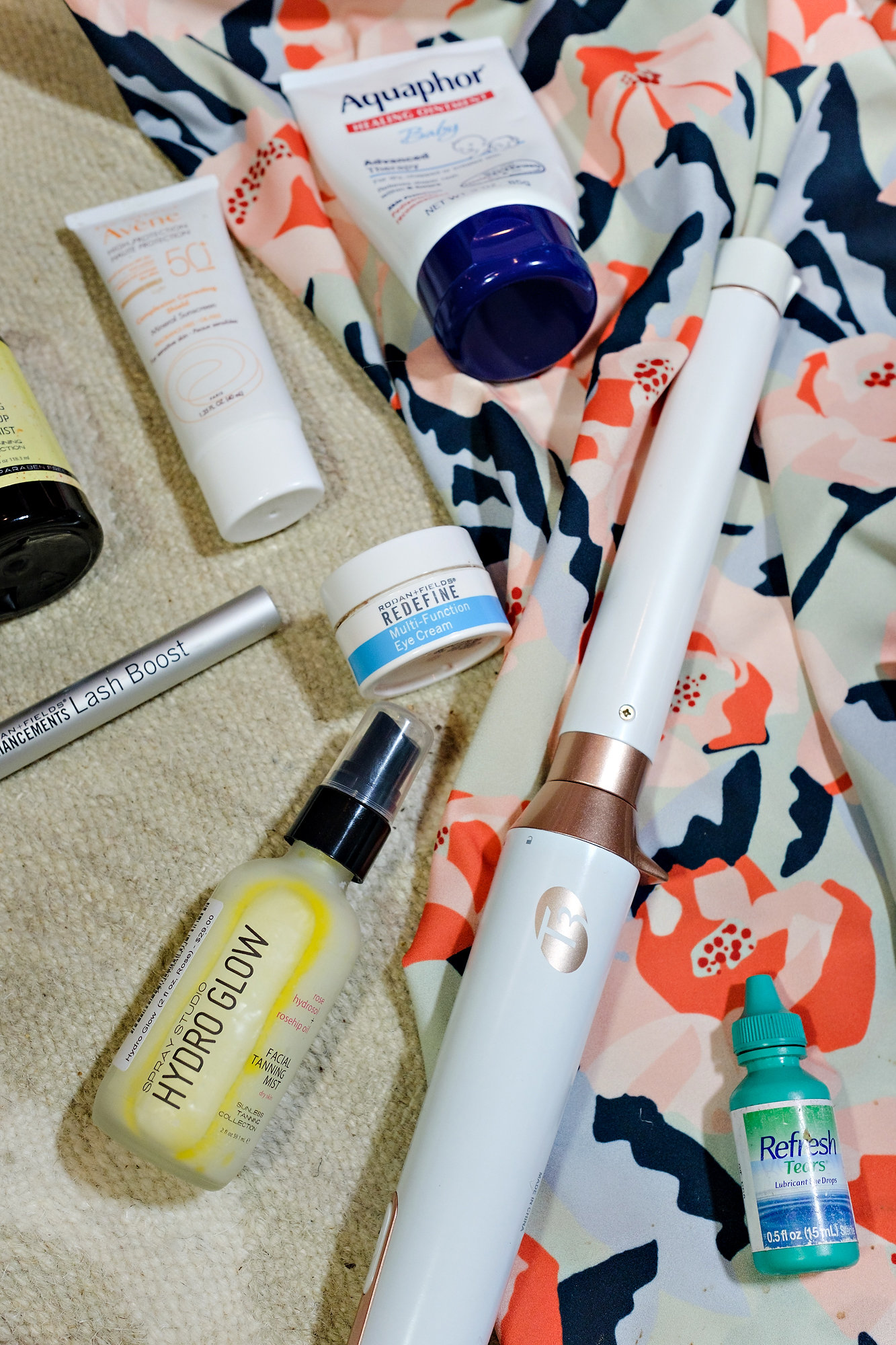 My 9 Beauty Travel Must Haves by Atlanta blogger Jessica of Happily Hughes