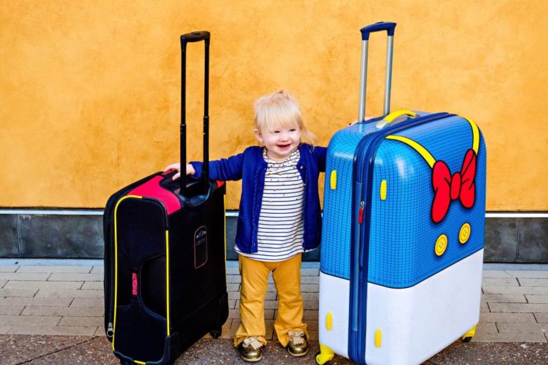 Flying with Children – What to Pack