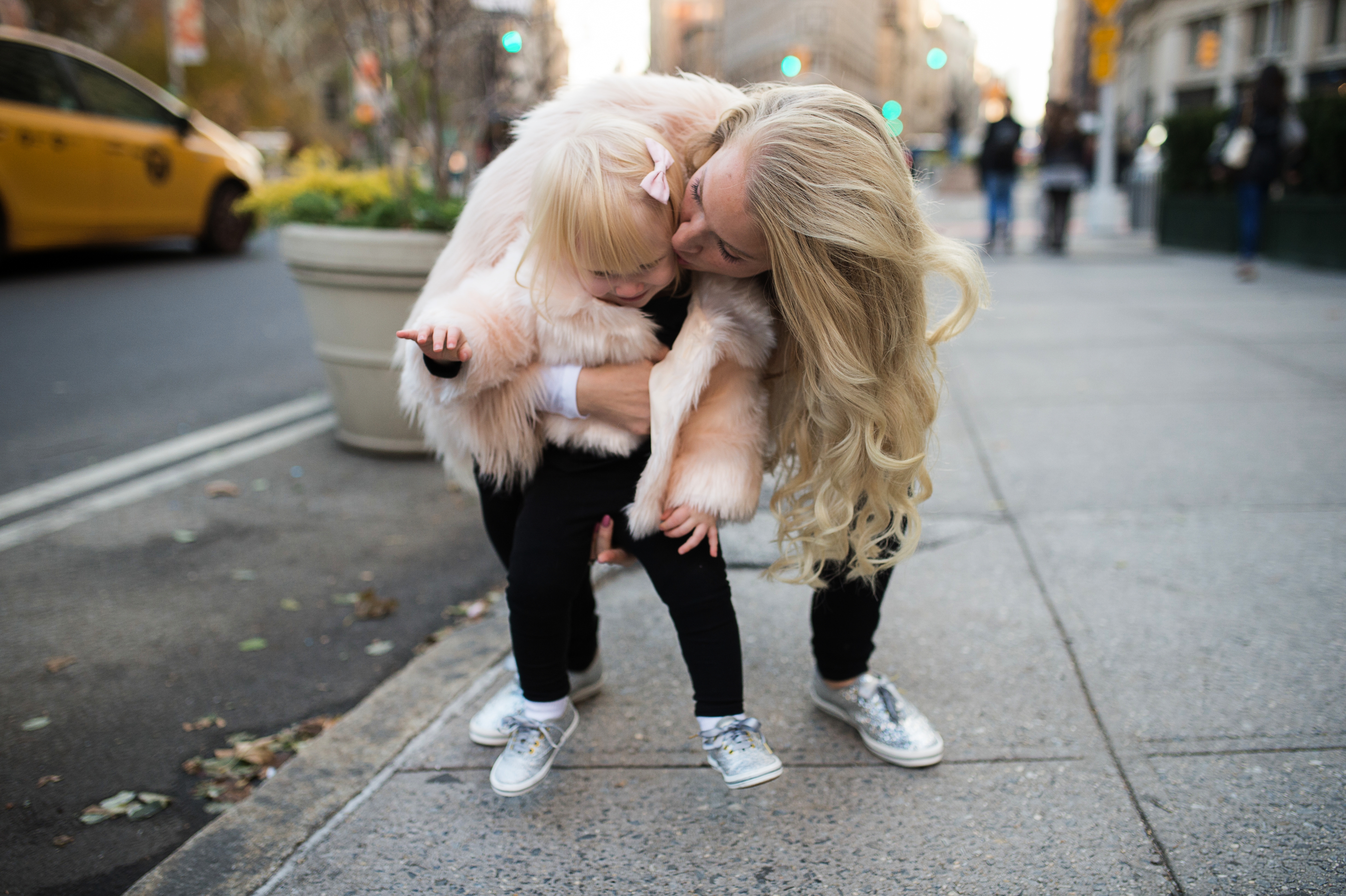 mother and daughter matching winter outfits