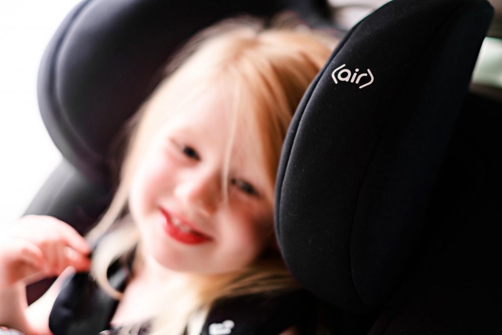 Looking for the perfect carseat? Try a Maxi-Cosi Magellan Car Seat! Popular Atlanta Blogger Happily Hughes is sharing why you need to here!