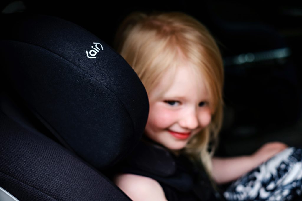 Looking for the perfect carseat? Try a Maxi-Cosi Magellan Car Seat! Popular Atlanta Blogger Happily Hughes is sharing why you need to here!