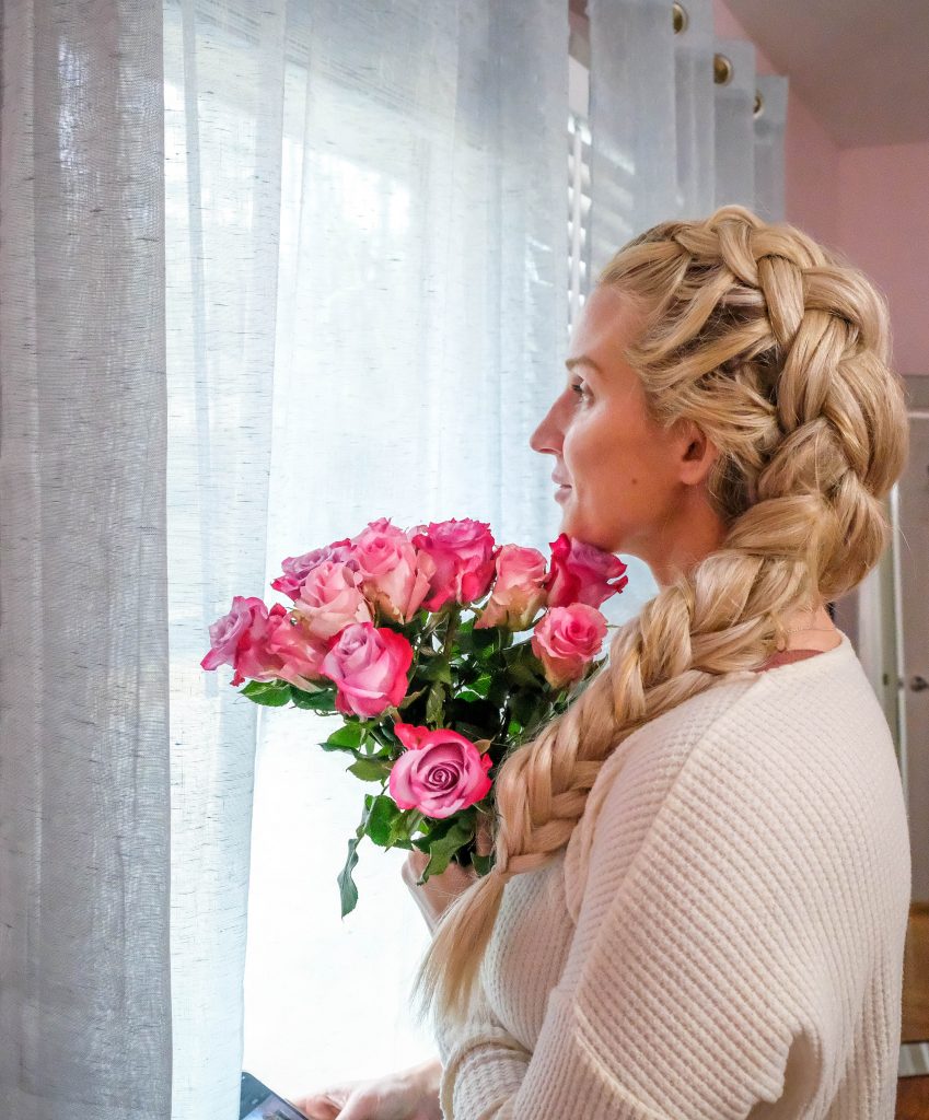 Curious how to do a dutch braid? Popular Atlanta Blogger Happily Hughes is sharing her top tips to perfecting the dutch braid in a flash!