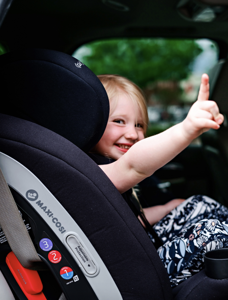 Looking for the perfect carseat? Try a Maxi-Cosi Magellan Car Seat! Popular Atlanta Blogger Happily Hughes is sharing why you need to here!