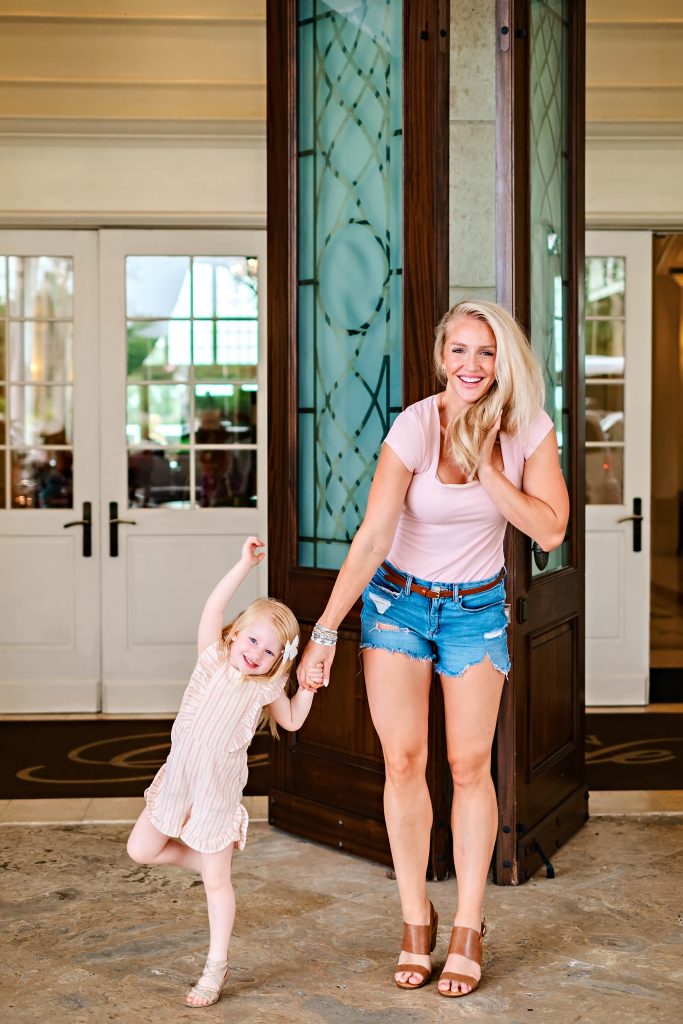 Heading to Orlando soon? Popular Atlanta Blogger Happily Hughes is sharing her comprehensive Summer Orlando Family Travel Guide! Click to see it HERE!