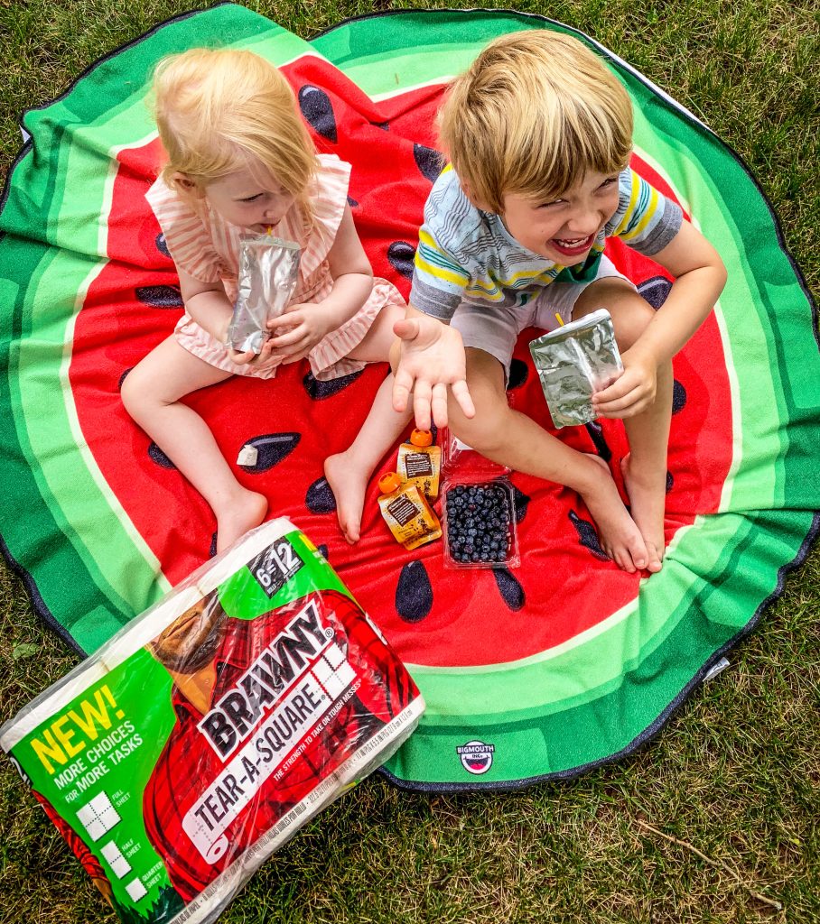 Heading to a picnic with the kids this summer? Popular Atlanta Blogger Happily Hughes is sharing her best picnic tips with kids here!