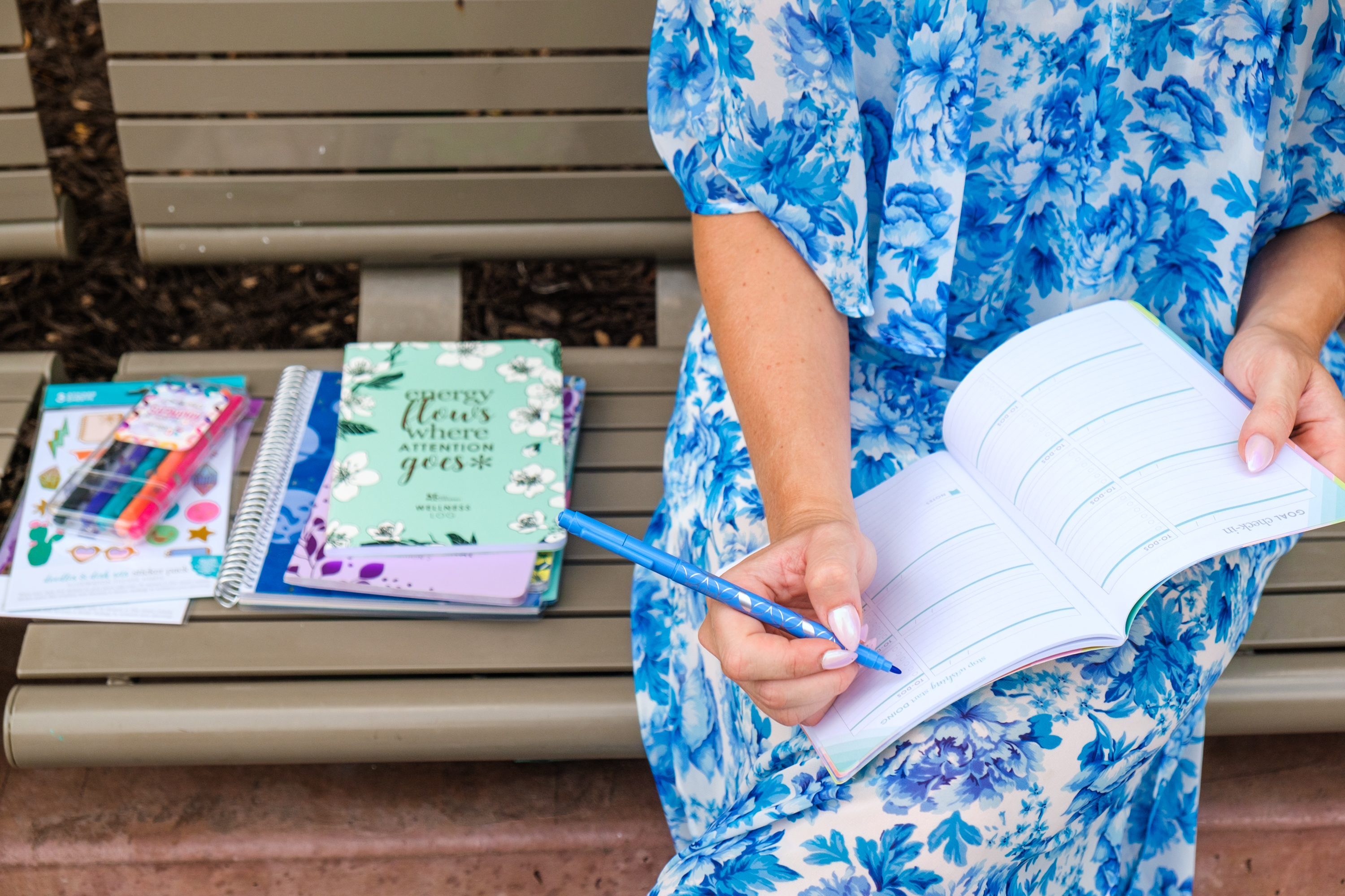Looking for the best way to manage your life? Popular Atlanta Blogger Happily Hughes is sharing her top tips to utilizing Erin Condren products to manage life easily.  See how she does HERE!