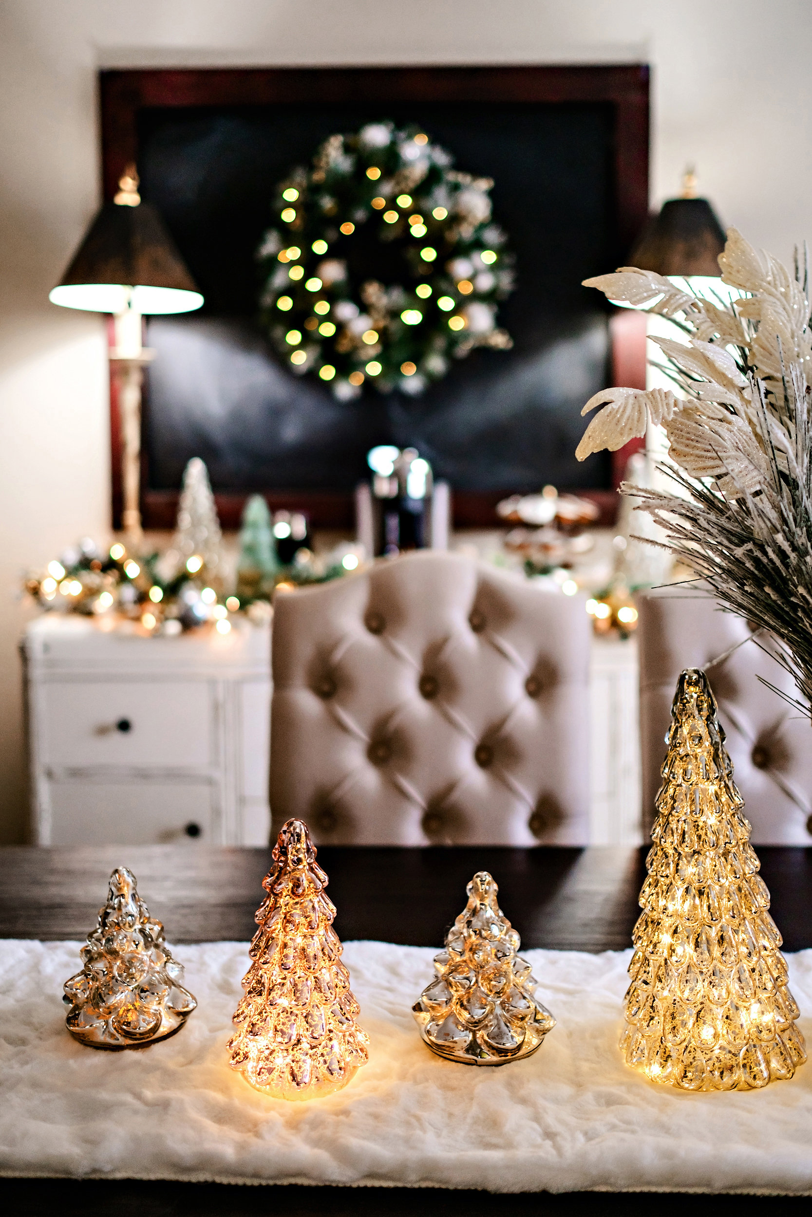 Looking for the best Christmas decor? Popular Atlanta Blogger Happily Hughes is sharing her favorite Christmas decor with Wayfair. Click to see it HERE!