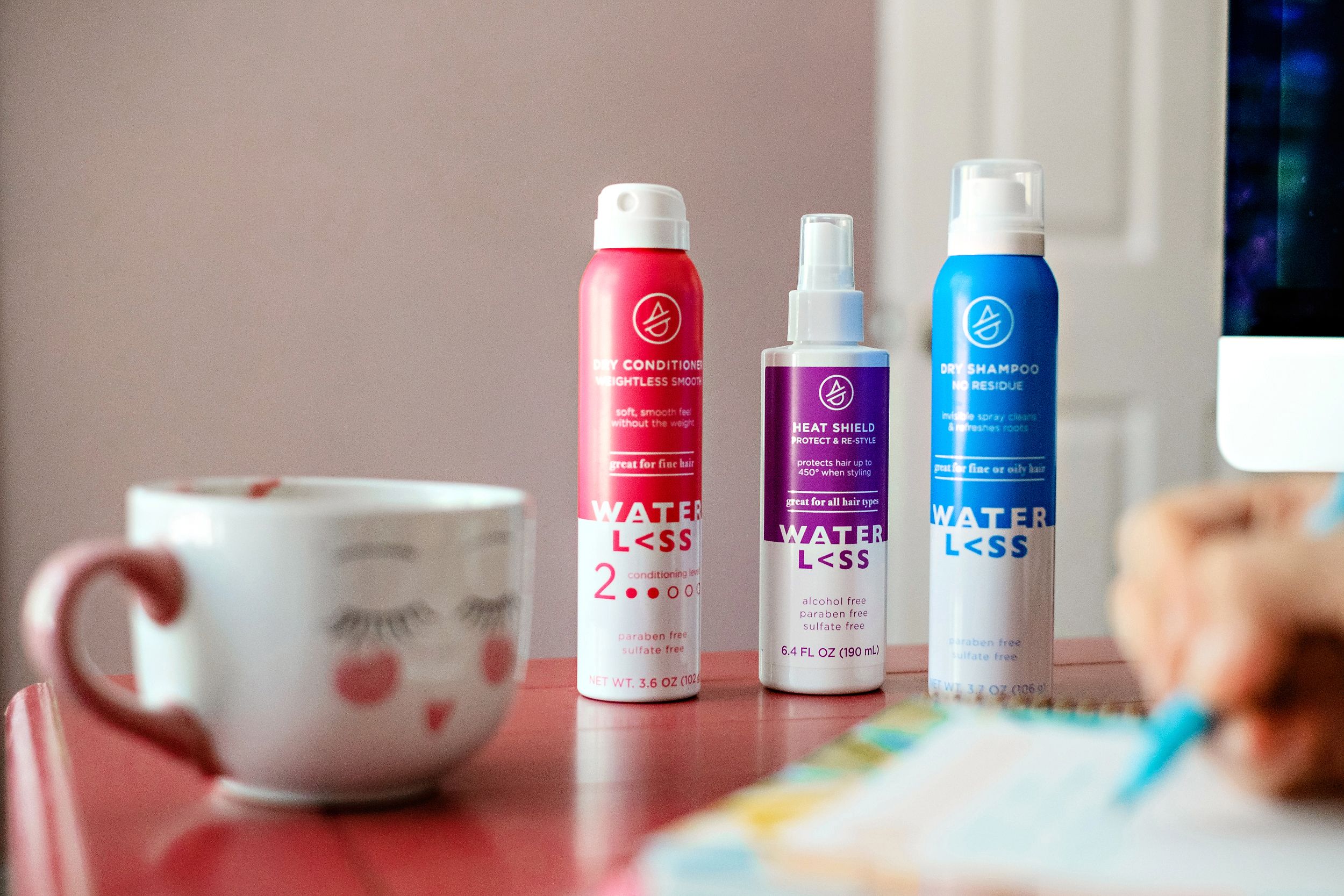 Curious how to get 5 days between washes? Popular Atlanta Blogger Happily Hughes is sharing her top tips to getting 5 day hair with waterl<ss HERE!
