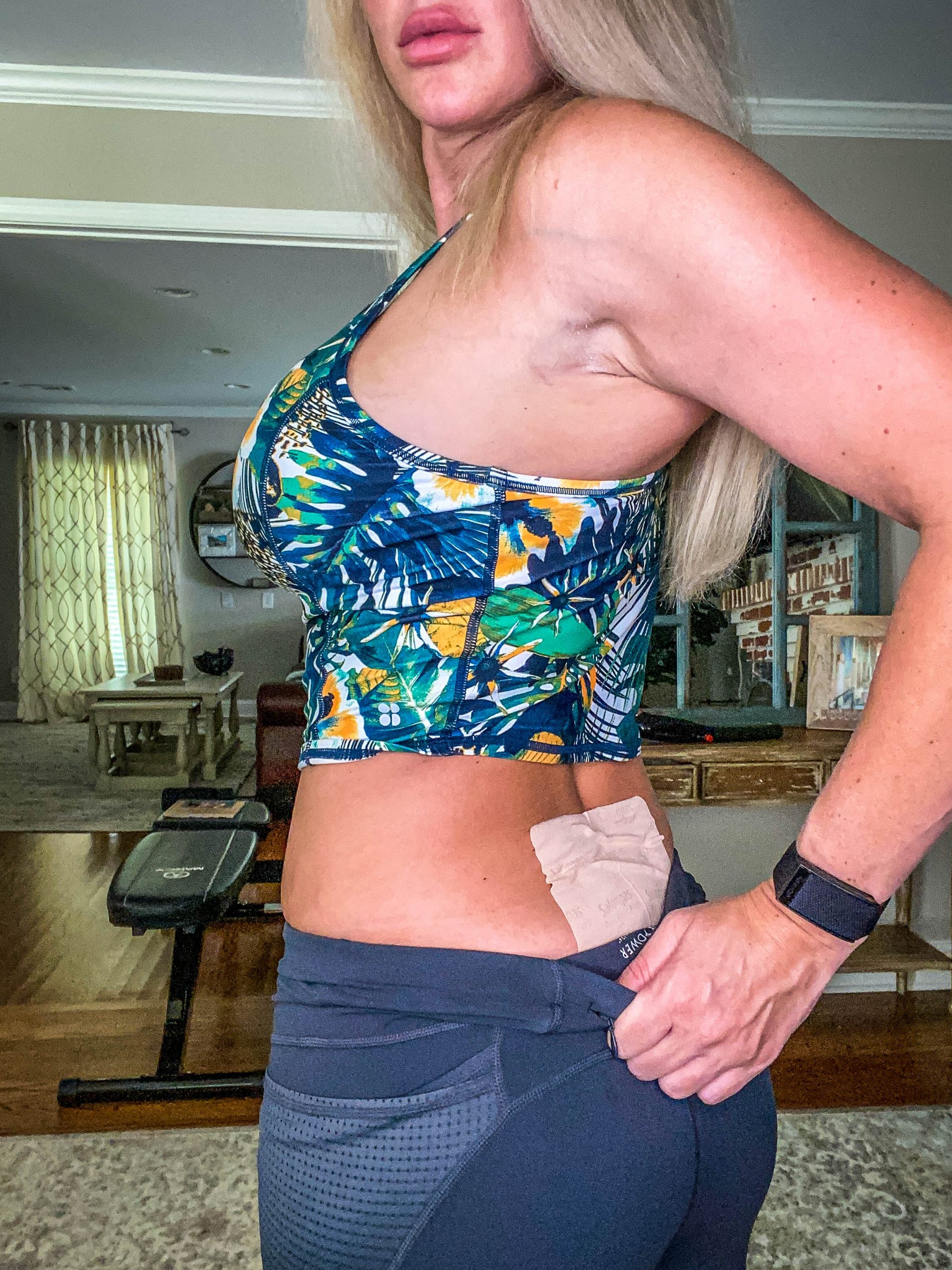 Looking for the best relief for sore muscles? Popular Atlanta Blogger Happily Hughes is sharing must have for relieving sore muscle pain HERE!