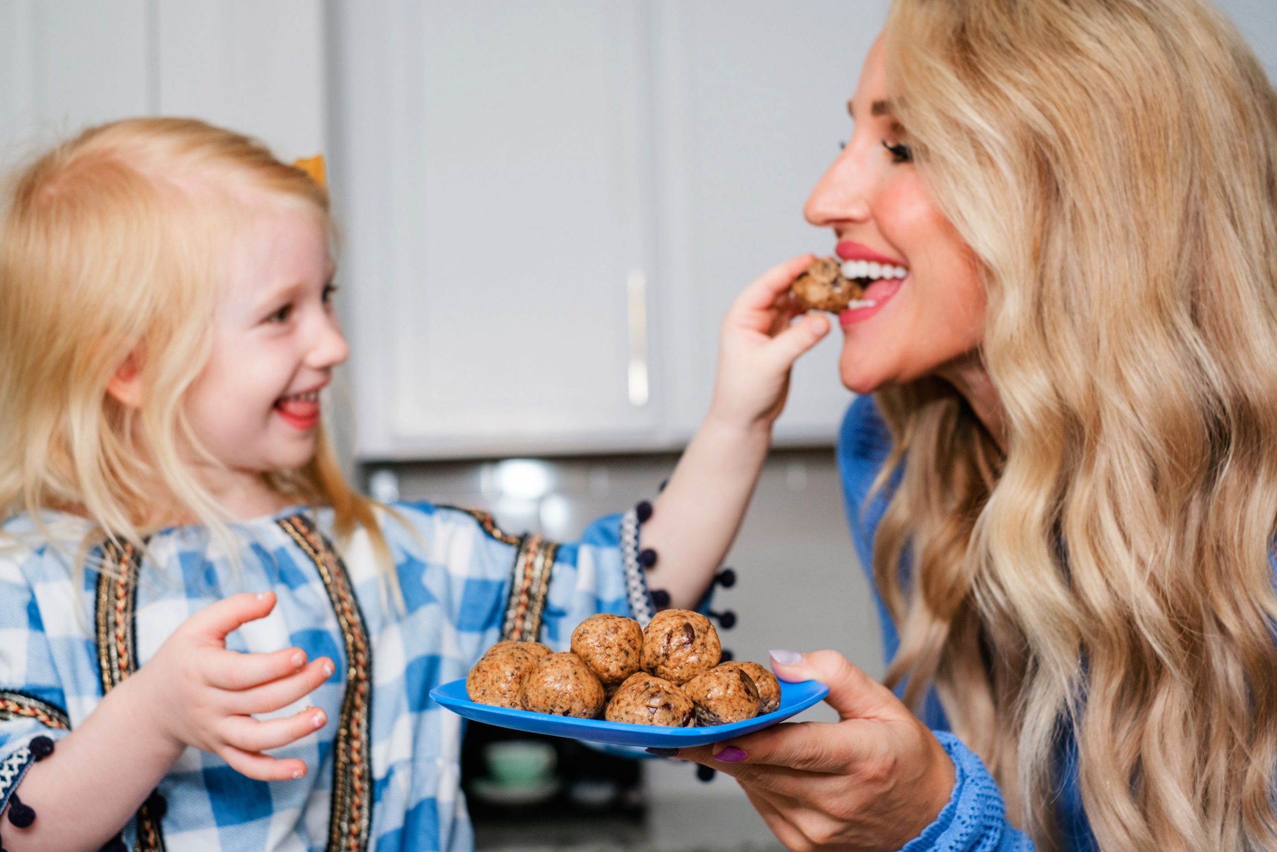 Looking for healthier foods for the whole family? I have you covered! Atlanta Lifestyle Blogger Happily Hughes is sharing her top recipes for healthier foods for the whole family HERE!